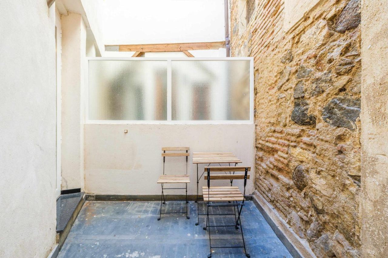 Apartamento Con Patio Junto A La Catedral By Toledo Ap Екстериор снимка