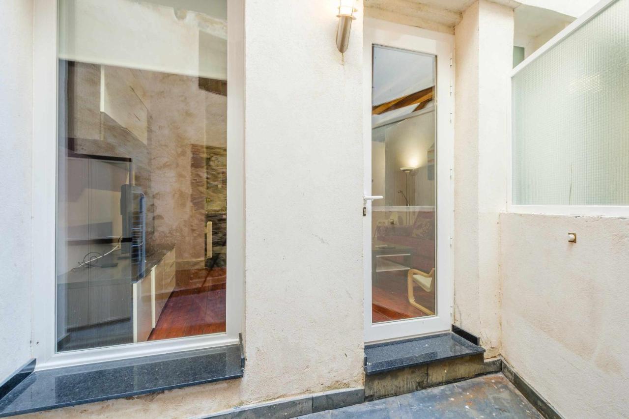 Apartamento Con Patio Junto A La Catedral By Toledo Ap Екстериор снимка