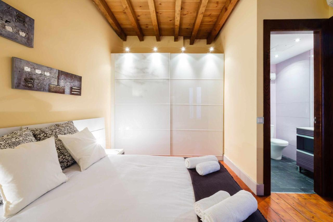 Apartamento Con Patio Junto A La Catedral By Toledo Ap Екстериор снимка