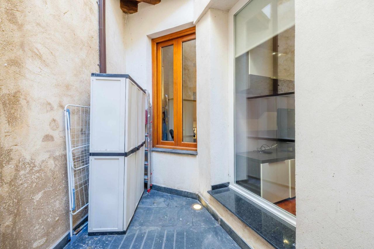 Apartamento Con Patio Junto A La Catedral By Toledo Ap Екстериор снимка
