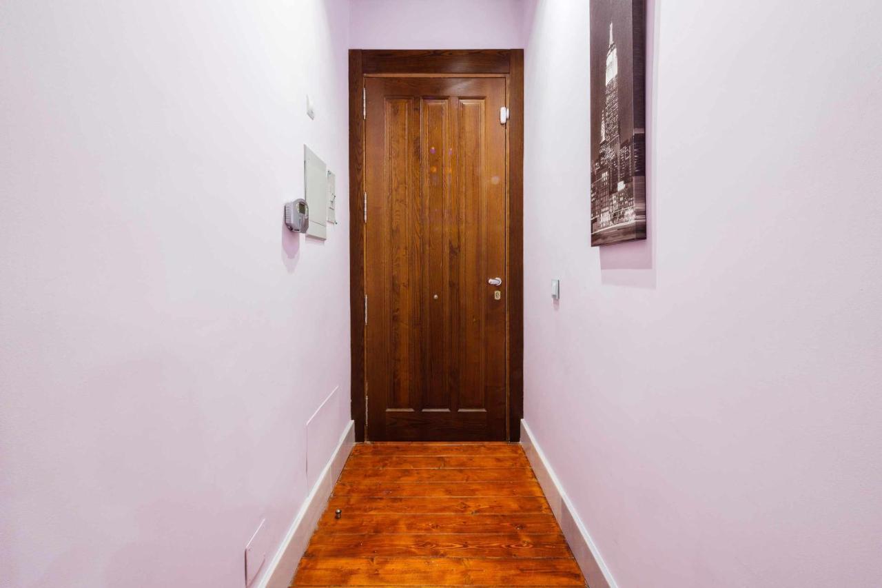 Apartamento Con Patio Junto A La Catedral By Toledo Ap Екстериор снимка